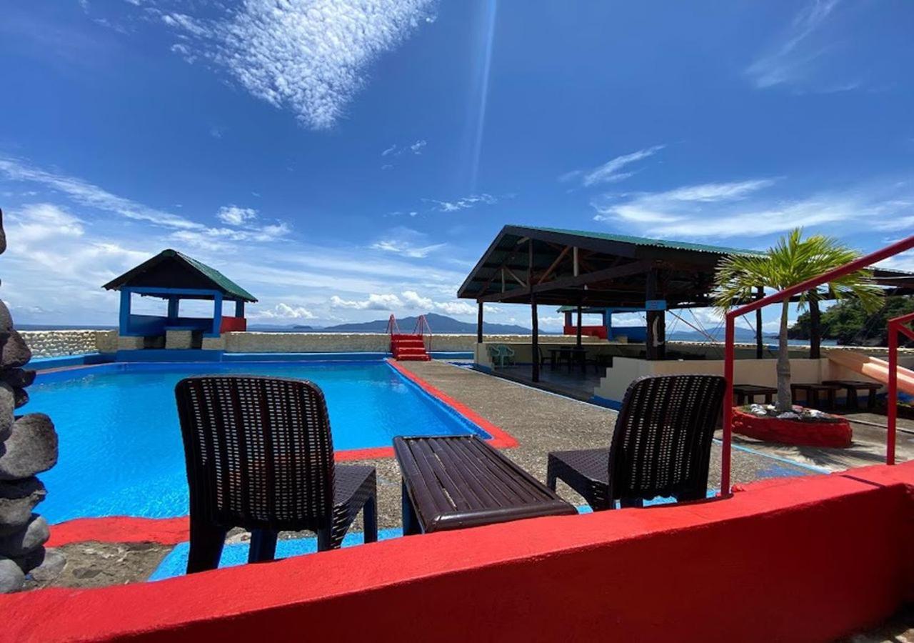 Napo Beach Resort Maripipi Bagian luar foto